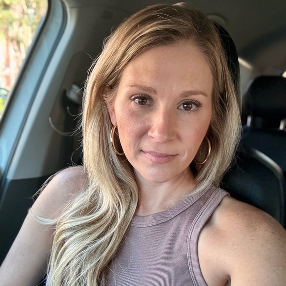 aimee_knotts